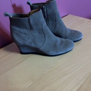 Caslon Gray Suede Ankle Boots 7